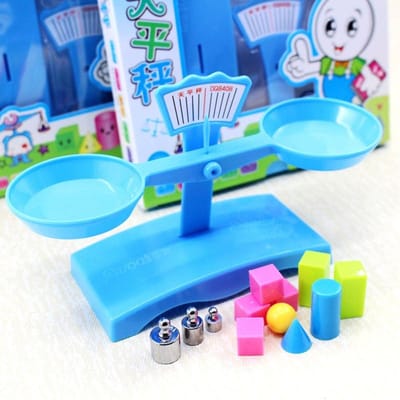 Balance en plastique amusante Jouet Balance Scolaire Outils Pédagogiques Avec Plateau Apprentissage Cognition Jouet d'Éducation Précoce Cadeau Enfant bleu