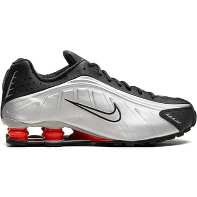 Shox R4 sneakers