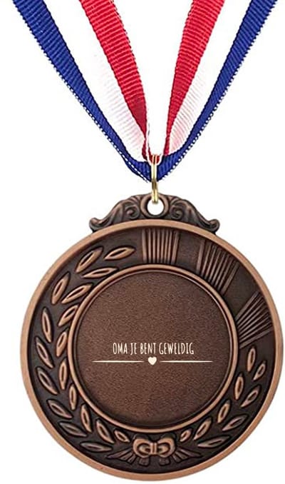 Akyol - oma je bent geweldig medaille bronskleuring - Oma - cadeau oma - leuk cadeau voor je oma om te geven - verjaardag oma