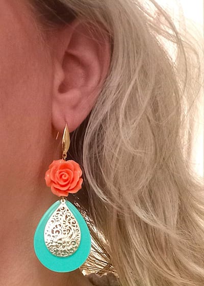 Jeannette-Creatief® - Resin - Oorbellen Resin Filigraan Turquoise Orange Gold - Oorbellen - Oorbellen met Roosjes - Druppel Oorbellen - Kostuumsieraden - Statement Oorbellen - Filigraan Oorbellen - Lange Oorbellen - Spanish Collection - Valentijn
