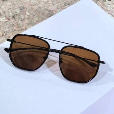 Nouveaux Lunettes de Soleil Carrées Larges Hommes Femmes Monture Métallique Mode Designer Lunettes de Soleil UV400 Oculos De Sol gray