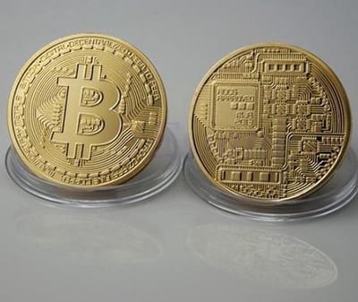 Bitcoin munt met hoesje - Goud