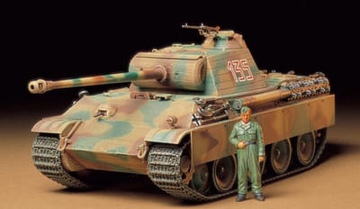 Tamiya Modelbouwpakket Militaire voertuigen - 35170 German SdKfz.171 Panther Aus.G Ea. w/1 Figure Plastic - 1:35 - Modelbouw