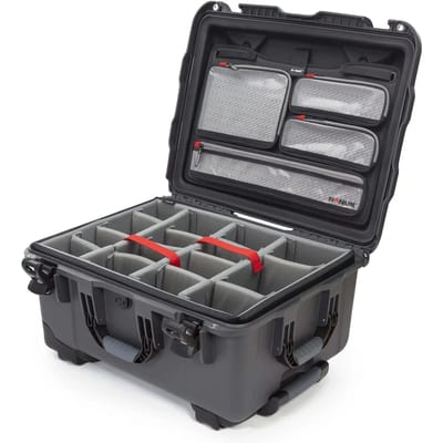 Nanuk 950 Case w/padded divider - Graphite