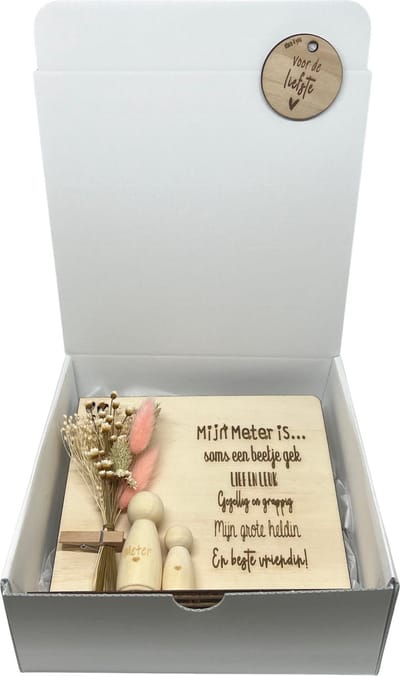 Geschenkbox liefste METER | roze | Mijn meter is... | droogbloemen | liefste meter | meter vragen | meter worden | peettante vragen | peettante worden | cadeau | geschenkdoos | giftbox