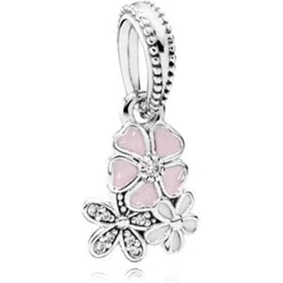 Charms Perles Pendentifs Fleur de Cerisier Rose Scintillant Pâquerette Rose S'adaptent aux Bracelets Originaux Bijoux DIY Cadeaux pour Femmes white