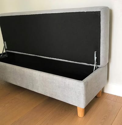 Luxe Opbergbank met Knooptufting - Rechthoekig Voetenbankje | Beige Fluweel