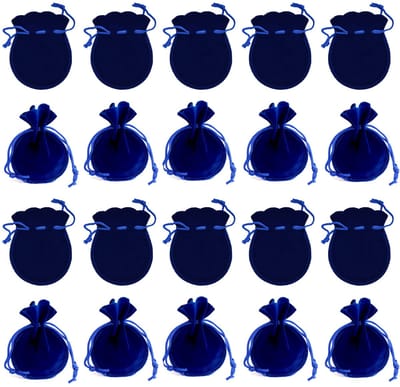 Dailygoods- Fluwelen Zakjes 20 stuks - Cadeauzakjes - Sieradenzakjes - Trekkoord - Draagbaar - 9 x 7 cm - Hoogwaardig Flanel