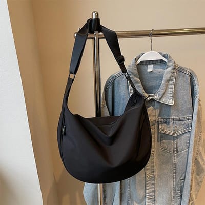 Sac à bandoulière en nylon de grande capacité pour femmes, sac à bandoulière tendance et polyvalent, couleur unie, décontracté brown