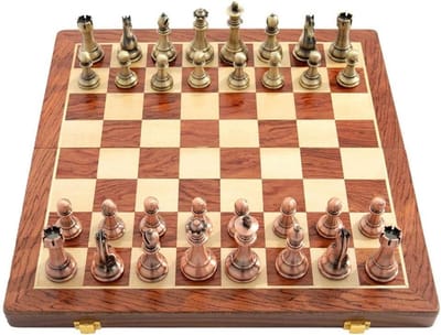 Schaakschaakset Opvouwbaar High-end schaakspel Metaal Groen Rood Koper Schaakstukken Houten schaakbord Entertainment Schaakspellen Cadeau schaakbord (Maat: 39.5cm)
