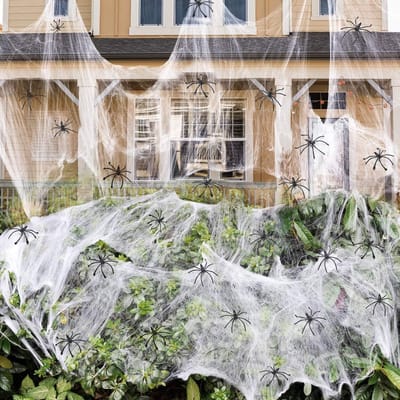 Halloween Decoratie - Spider Web Buiten Set - 300g Spider Weving met 50 Spinnen - Creepy Witte Halloween Decoratie voor Thuis en Buiten
