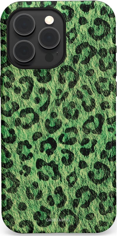 Casetastic hoesje geschikt voor Apple iPhone 15 Pro Max - MagSafe - Dubbellaagse bescherming - Groene Panterprint - Fashion Case - Donkergroen Zwart