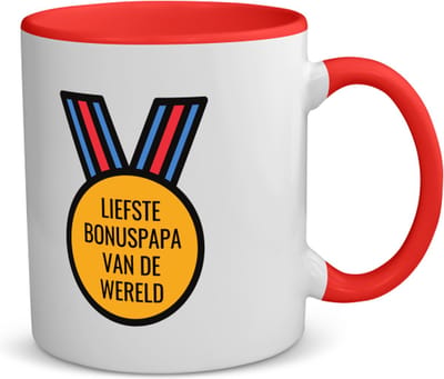 Akyol - liefste bonuspapa van de wereld koffiemok - theemok - rood - Papa - de liefste bonusvader - vader cadeautjes - vaderdag - verjaardagscadeau - verjaardag - cadeau - geschenk - kado - gift - vader artikelen - 350 ML inhoud