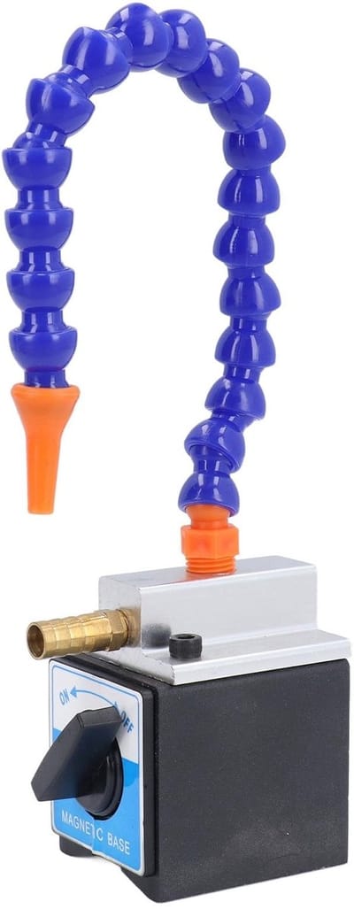 Dailygoods- Koelvloeistofslang Magnetische Basis - Verstelbare Slanglengte 300 Mm - Inlaat 1/4 Inch - Outlet 1/2 Inch - Hoog Temperatuurbestendig - Voor Mechanische Verwerking - Koelvloeistofpijp
