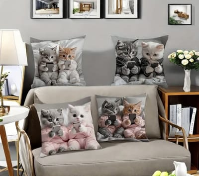 4 stuks Moderne Kussenslopen - Schattige Kittens met 4 Leuke Kitten in Knusse Outfits