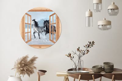 WallCircle - Wandcirkel - Muurcirkel - Doorkijk - Paarden - Winter - Dieren - Natuur - Hout - Aluminium - Dibond - 90x90 cm - Binnen en Buiten
