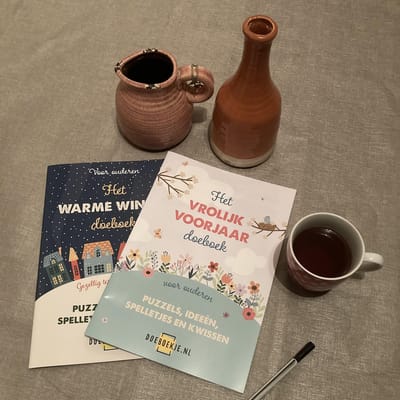 Warme Winter Doeboek + Vrolijk Voorjaar Doeboek voor senioren - puzzelen, kwissen, spelletjes - terug naar vroeger, voordeelset, brievenbus cadeau