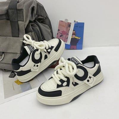 Niche Design Sense Witte Schoenen Kinderen Herfst Nieuw Ins Trendy Lichtgewicht Veelzijdig Dikke Basisplaat Schoenen 40 zwart