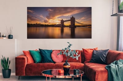 Canvas schilderij 150x100 cm - Wanddecoratie Kleurrijke kleuren in de lucht boven de Tower Bridge in Londen - Muurdecoratie woonkamer - Slaapkamer decoratie - Kamer accessoires - Schilderijen