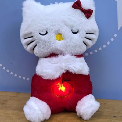 Cartoon Nieuwe Gloeiende Ademende Muziek HelloKitty Pluche Pop Schattig Dier Kat Kinder Slaapmaatje Verzachtende Pluche Speelgoed Cadeaus 28 18 15 260g