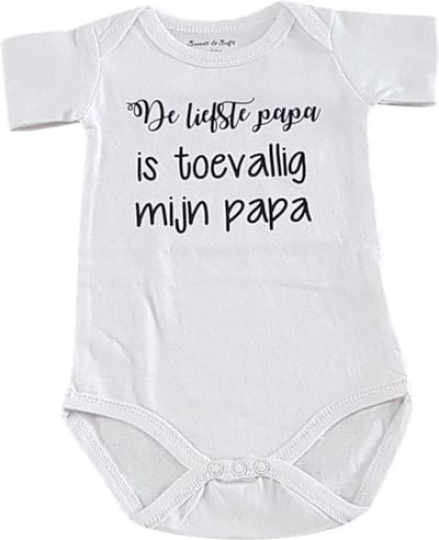 Baby Rompertje  met tekst bedrukking je bent de allerliefst papa | de liefste papa is toevallig mijn papa | korte mouw | wit | maat 74/80 bekendmaking zwangerschap aanstaande baby jongen meisje