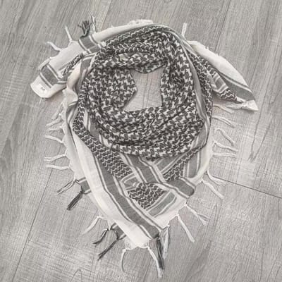 CHPN - Keffiyeh - Kufiya - Kaffiya - Arafatsjaal - Zwart/wit - 110/110CM - Katoen - Arabische sjaal - Shawl - Hippe shawl - Tot