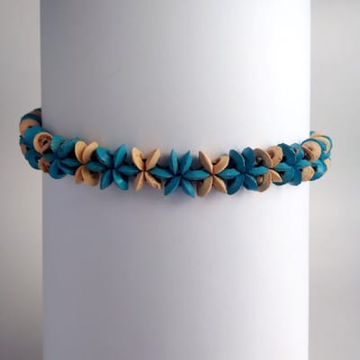 CocoReef Flower Choker - lichtblauw/crème