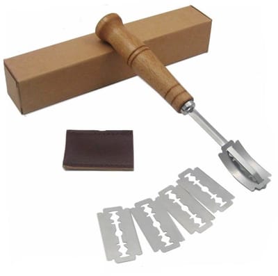 Dailygoods- Bakkersmes met 5 Scheermesjes - Snijmes voor Brood - Deegmes - Stokmes - Leren Beschermhoes - Eiken Handvat