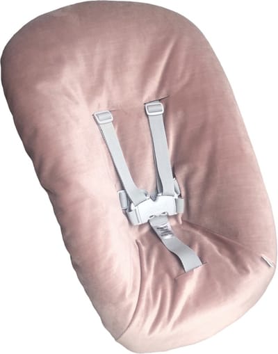 #30 Newborn hoes, Oud roze velvet, Stokke Tripp Trapp. Ook geschikt voor Kidsmill Up.