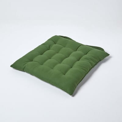 Homescapes stoelkussen – katoenen zitkussen – olijfgroen – 40x40 cm – met lint – voor eetkamer & buitengebruik