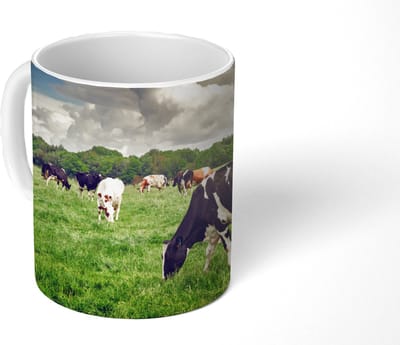 Mok - Koffiemok - Koeien - Weiland - Natuur - Dieren - Landschap - Mokken - 350 ML - Beker - Koffiemokken - Theemok