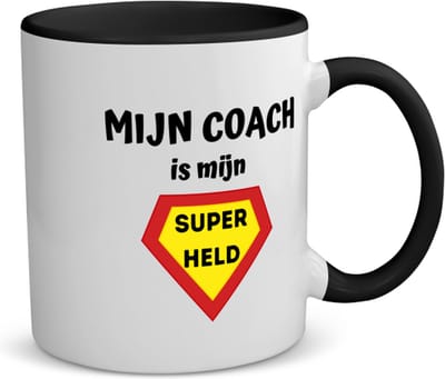 Akyol - mijn coach is mijn superheld koffiemok - theemok - zwart - Coach - super coach - sport - verjaardag - cadeautje voor coach - coach artikelen - kado - geschenk - 350 ML inhoud