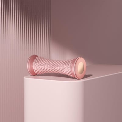 Draagbare acupressuur voetmassageroller voor pijnverlichting, spierontspanning en betere doorbloeding (roze)