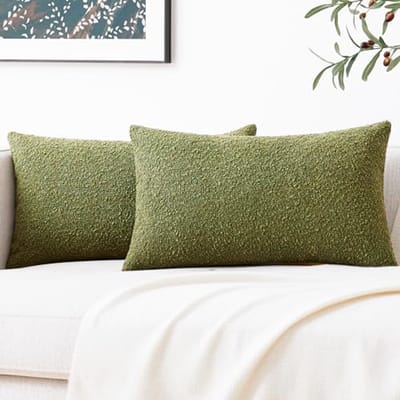 Decoratieve boucle sierkussenslopen set van 2 in olijfgroen - getextureerde boho kussenslopen voor bank en bed