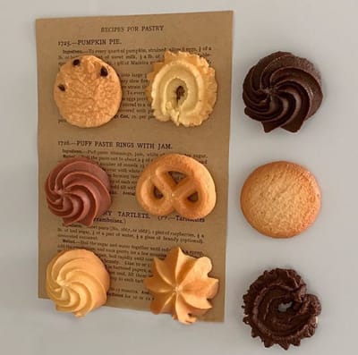 TLVX 9 stuks 3D Koekjes Magneten / Leuke 1:1 Koek Koelkastmagneten / Foto magneet / Whiteboard / Koekies / Fake Cookies / Koffie / Magnetisch / Boodschappenlijst / Notitie / Memo bord / Kantoor / Schoolbord / Sterke Magneetjes / Decoratie
