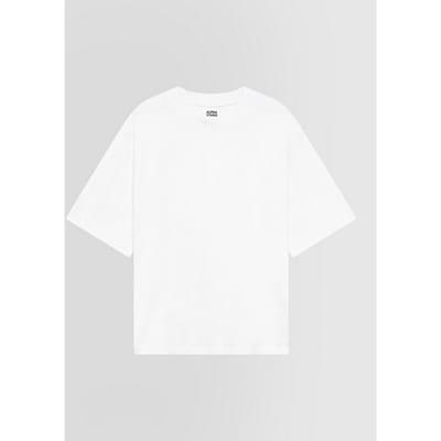 t-shirt man wit