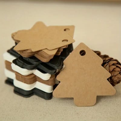Kraft / Naturel - Zwart - Wit Karton Label Naam Kaartje Kerstboom - Naamlabel - Boom Kerst - Merry Christmas - Kerstlabels | Cadeau label - Kaart - Labels - Kraftpapier - Memokaart | Gift Tag - Leuk verpakt | Geschenk | DH collection