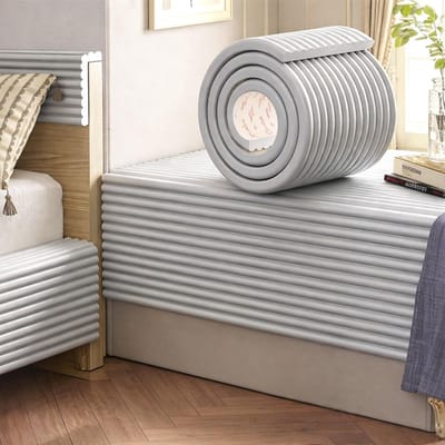 Zelfklevend Wandkussen voor Kinderkamer, 1.2 cm Dikte, Wandbekleding, Decoratie, Isolatie en Wandbescherming voor Bed