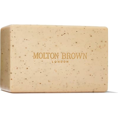 Molton Brown Men Care Re-Charge Black Pepper Bodyscrub Bar Scrub