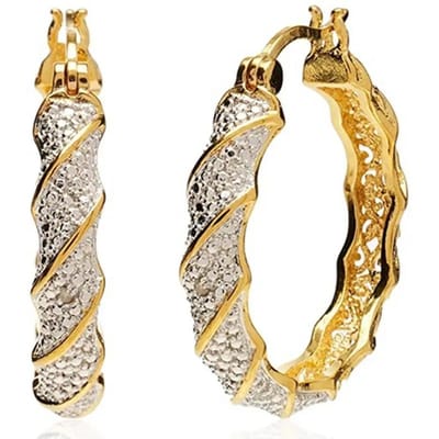 Glanzend Goudkleurige Dames Oorbellen Mode Gegoten Gedraaid Patroon Ring Oorbellen voor Dames Verloving Bruiloft Sieraden Cadeau beige