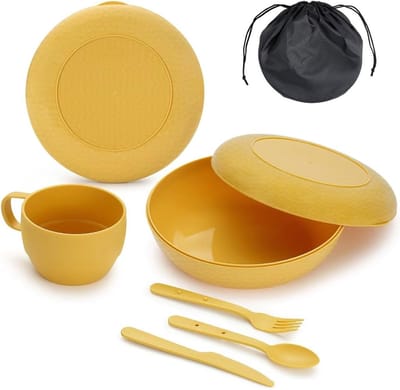 Camping Mess Kit met Kom, Bord, Mok, Lepel, Vork, Mes en Draagtas - Essentiële Plastic Accessoires voor Kamperen, Picknicken en Buitenactiviteiten, Lichtgewicht en Makkelijk Schoon te Maken