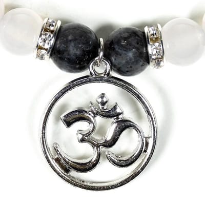 Armband Labradoriet/Witte Agaat met Ohm