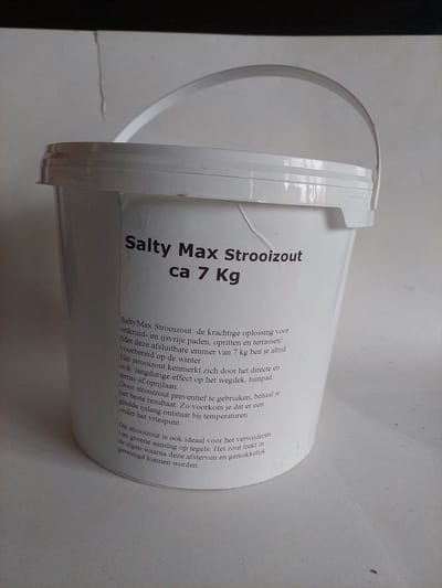 Saltymax strooizout ca 6 Kg in afgesloten emmer + 250 gram gratis