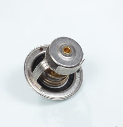 originele thermostaat voor auto piaggio 1000 porter 1998-2009 9004833056000 / 8315s / 84c nieuw