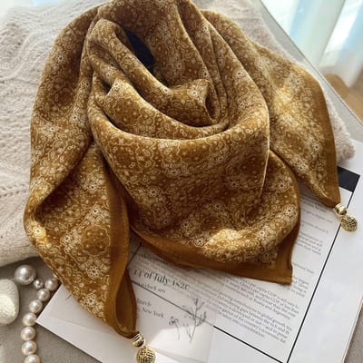 Magnetische sluiting doekjes - 70cm - katoen-linnen halsdoekjes - comfortabele nekwarmer - elegant en veelzijdig te combineren - ook te gebruiken als blouse, sjaal of decoratieve accessoire -Katoen linnen handdoek - Peace geel