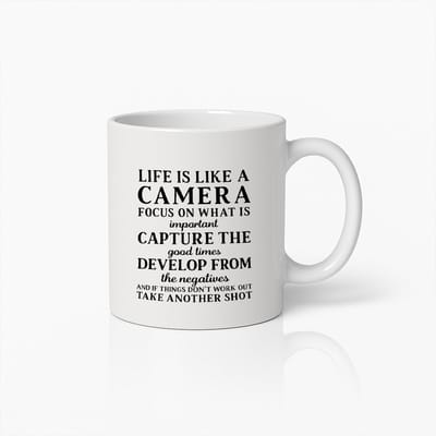 Life Is Like a Camera Koffiemok 330ml – Inspirerende Quote Beker – Motiverend Cadeau voor Fotografen & Dromers