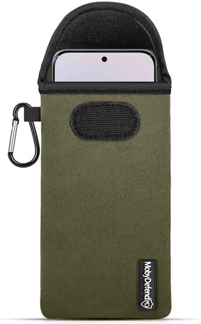 MobyDefend Hoesje - Geschikt voor Motorola Edge 70 Fusion - Neopreen Pouch Met Karabijnhaak - Insteek - Riemlus - Groen