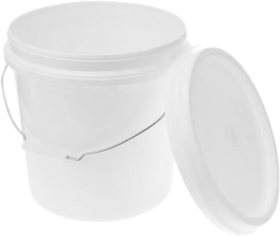 Opslag Emmer - Container met Deksel - Huishoudelijk Gebruik - Zware Kwaliteit Plastic - 10 Liter Volume - Wit