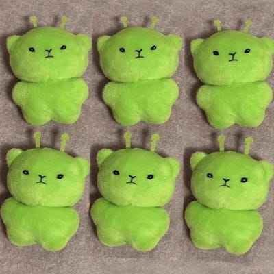 Mini Porte-clés Peluche Chat Alien Vert Pendentif Poilu pour Couples Mignon Dessin Animé Sacs à Main Sacs à Dos Décoration Porte-clés Cadeaux gray