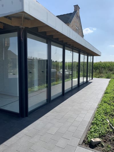 Stoneflex Finish 12,5 kg- voegmortel kleur lichtgrijs - waterdoorlatende voeg - voeg bestrating - voeg keramische tegel